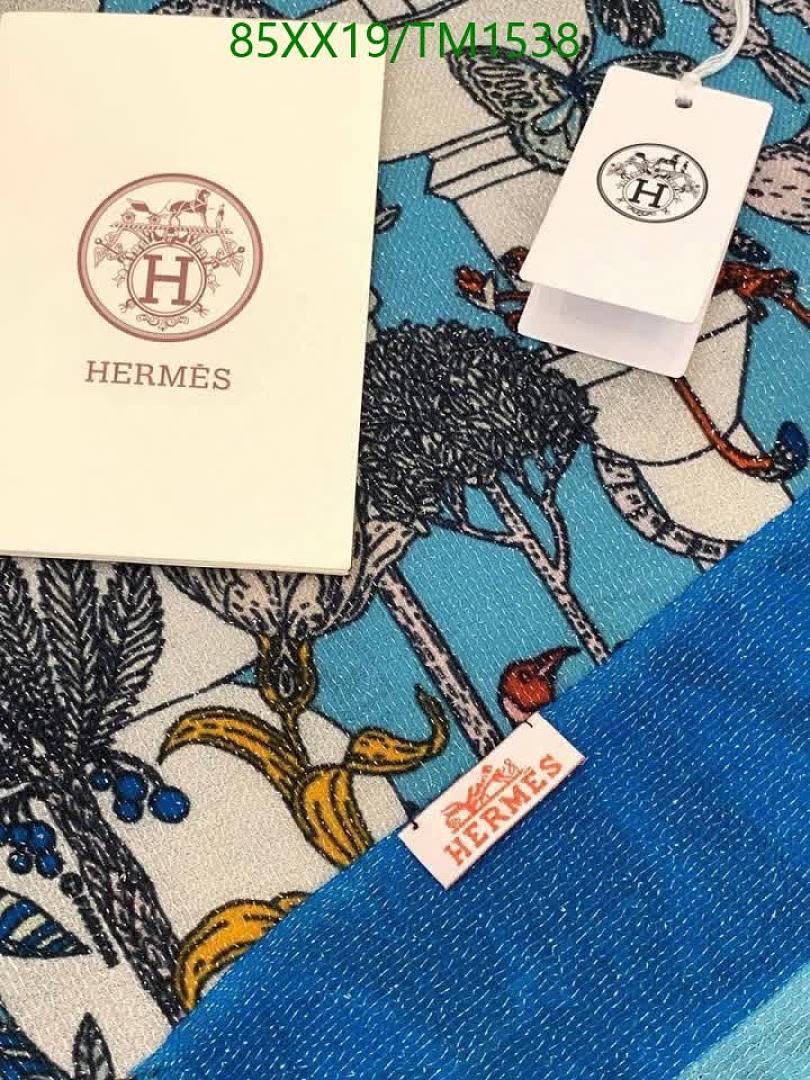Hermes-Scarf Code: TM1538 $: 85USD