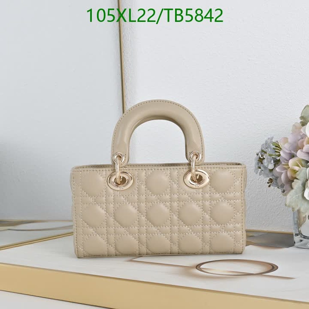 Dior-Bag-4A Quality Code: TB5842 $: 105USD