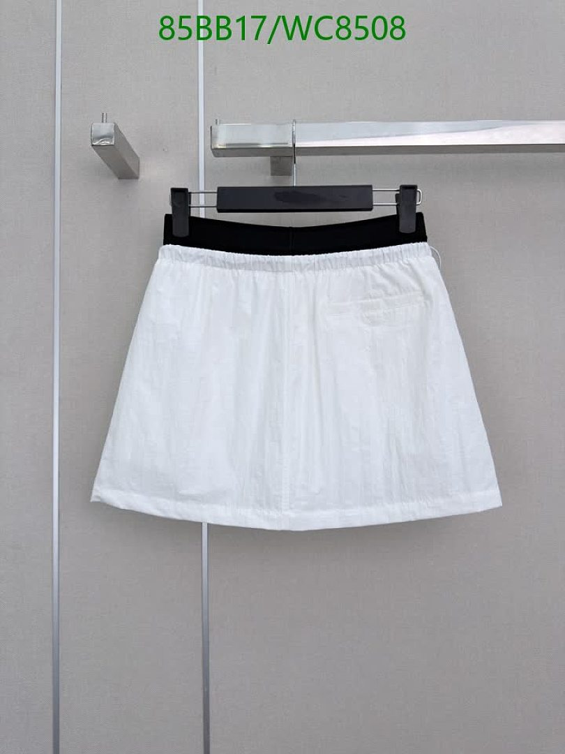 Alexander McQueen-Clothing Code: WC8508 $: 85USD