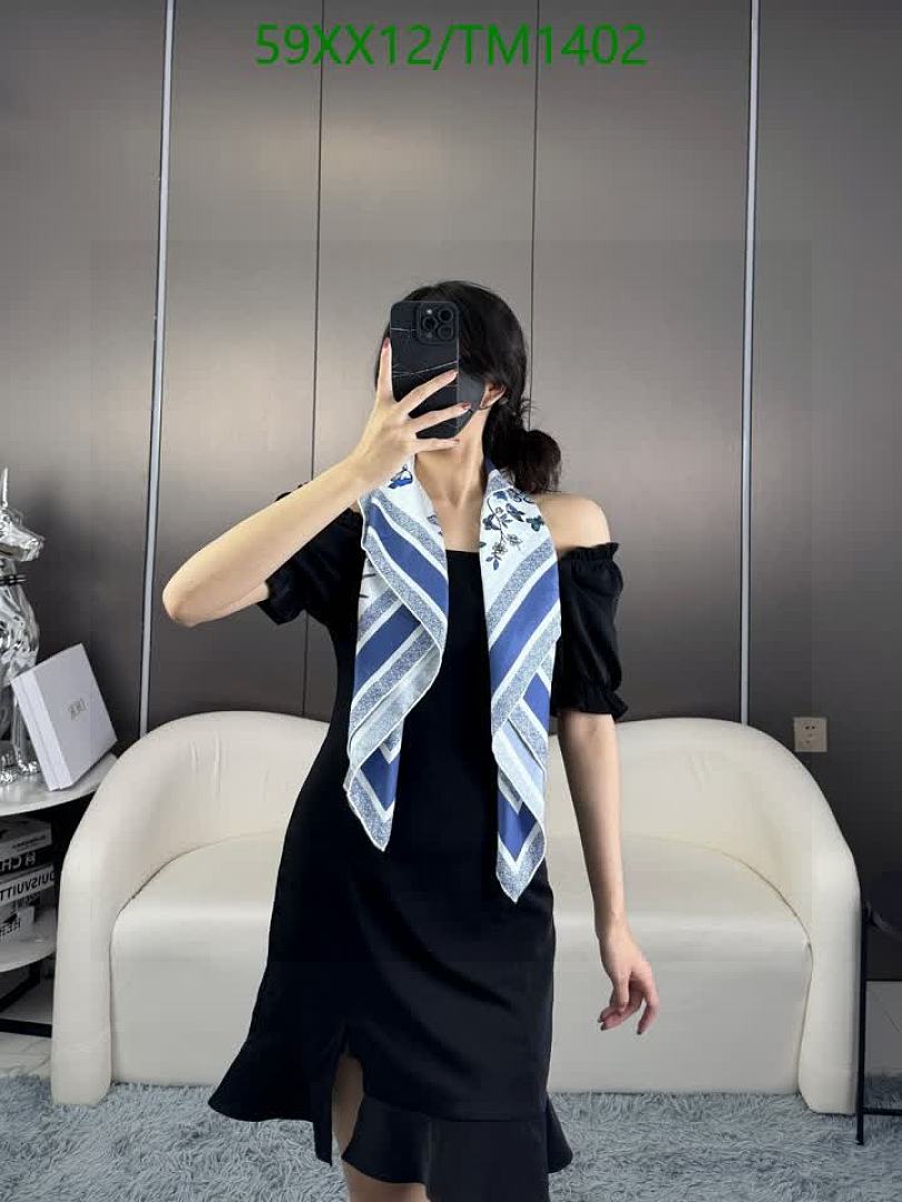 Dior-Scarf Code: TM1402 $: 59USD
