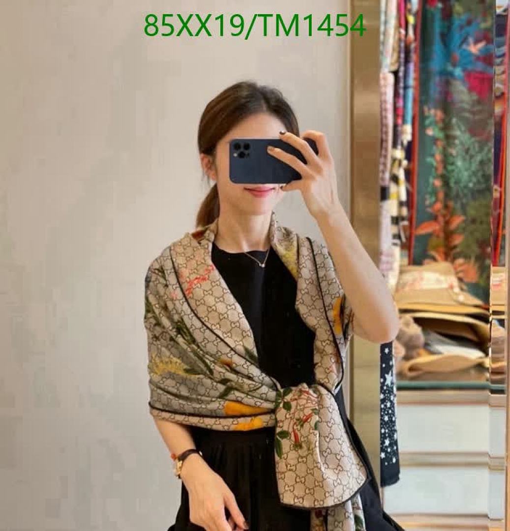 Gucci-Scarf Code: TM1454 $: 85USD