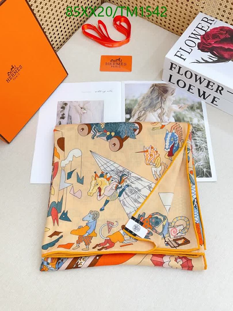 Hermes-Scarf Code: TM1542 $: 85USD