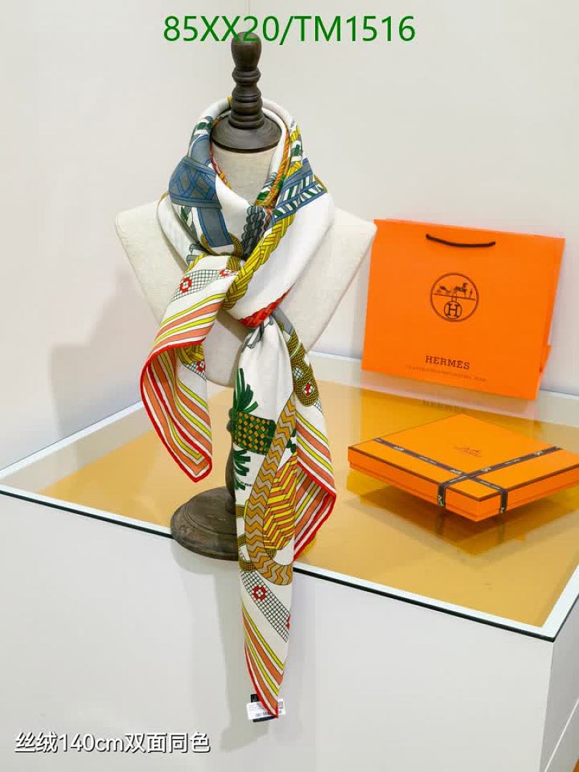 Hermes-Scarf Code: TM1516 $: 85USD