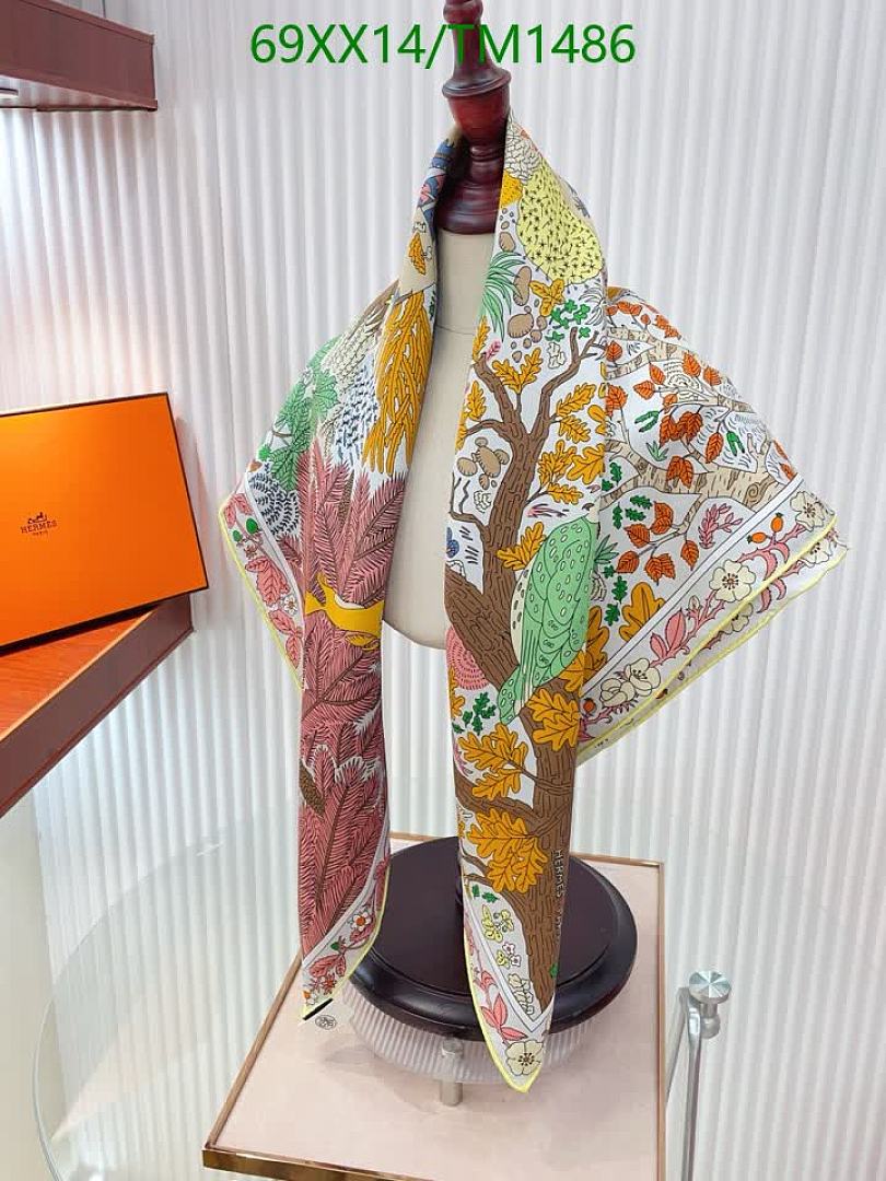 Hermes-Scarf Code: TM1486 $: 69USD