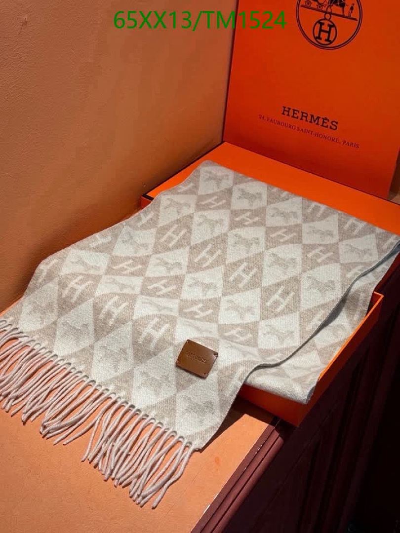 Hermes-Scarf Code: TM1524 $: 65USD