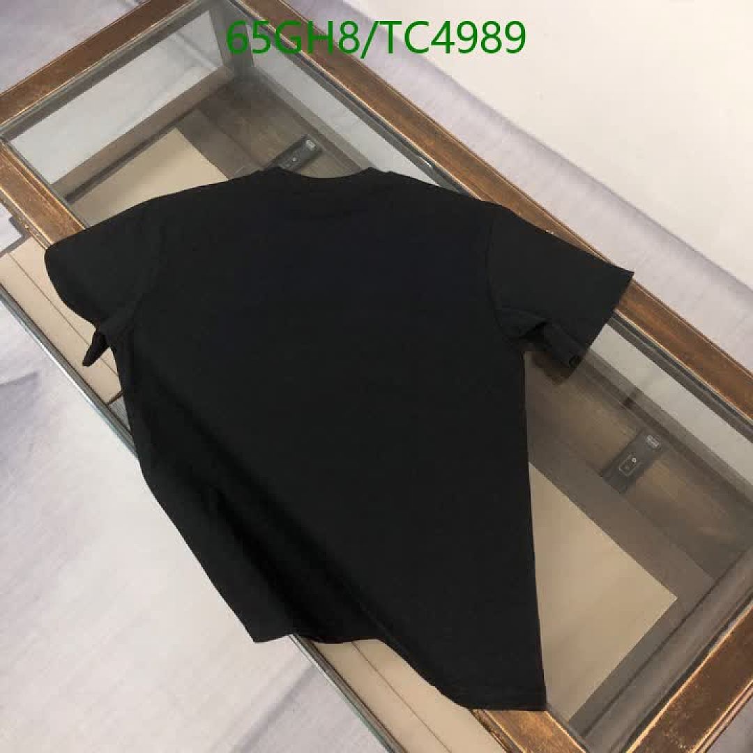 Burberry-Clothing Code: TC4989 $: 65USD