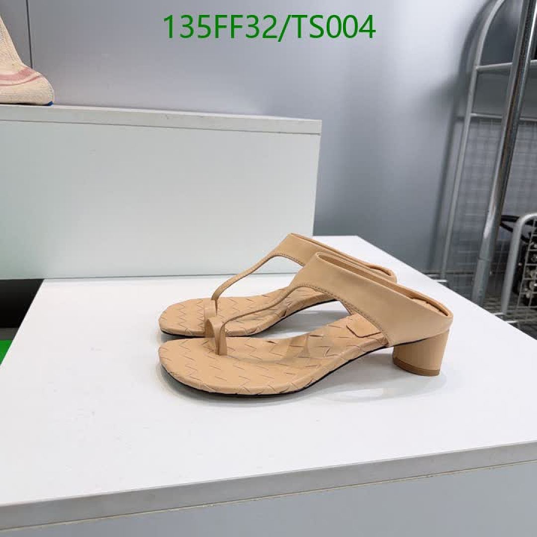 BV-Women Shoes Code: TS004 $: 135USD