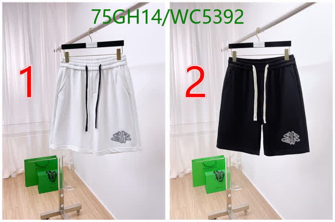 Balenciaga-Clothing Code: WC5392 $: 75USD