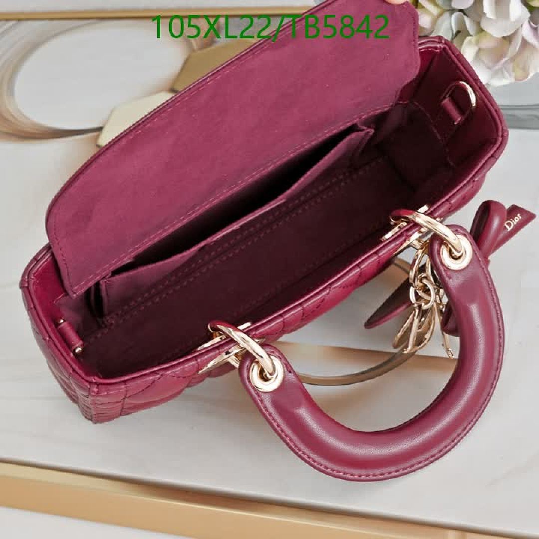 Dior-Bag-4A Quality Code: TB5842 $: 105USD