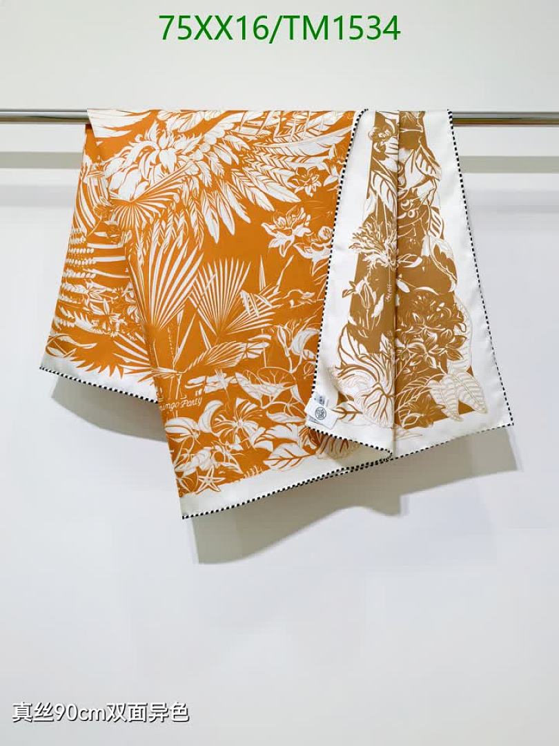 Hermes-Scarf Code: TM1534 $: 75USD