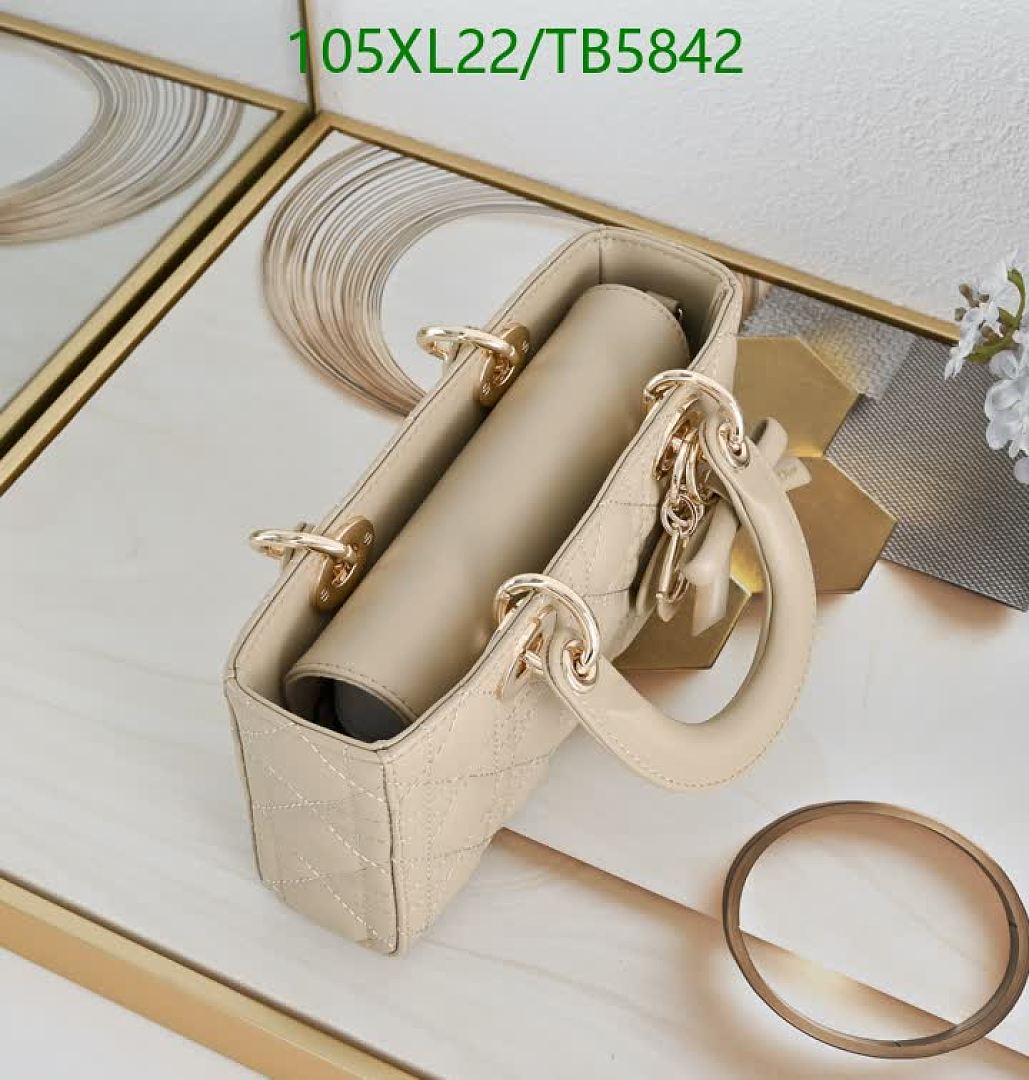 Dior-Bag-4A Quality Code: TB5842 $: 105USD
