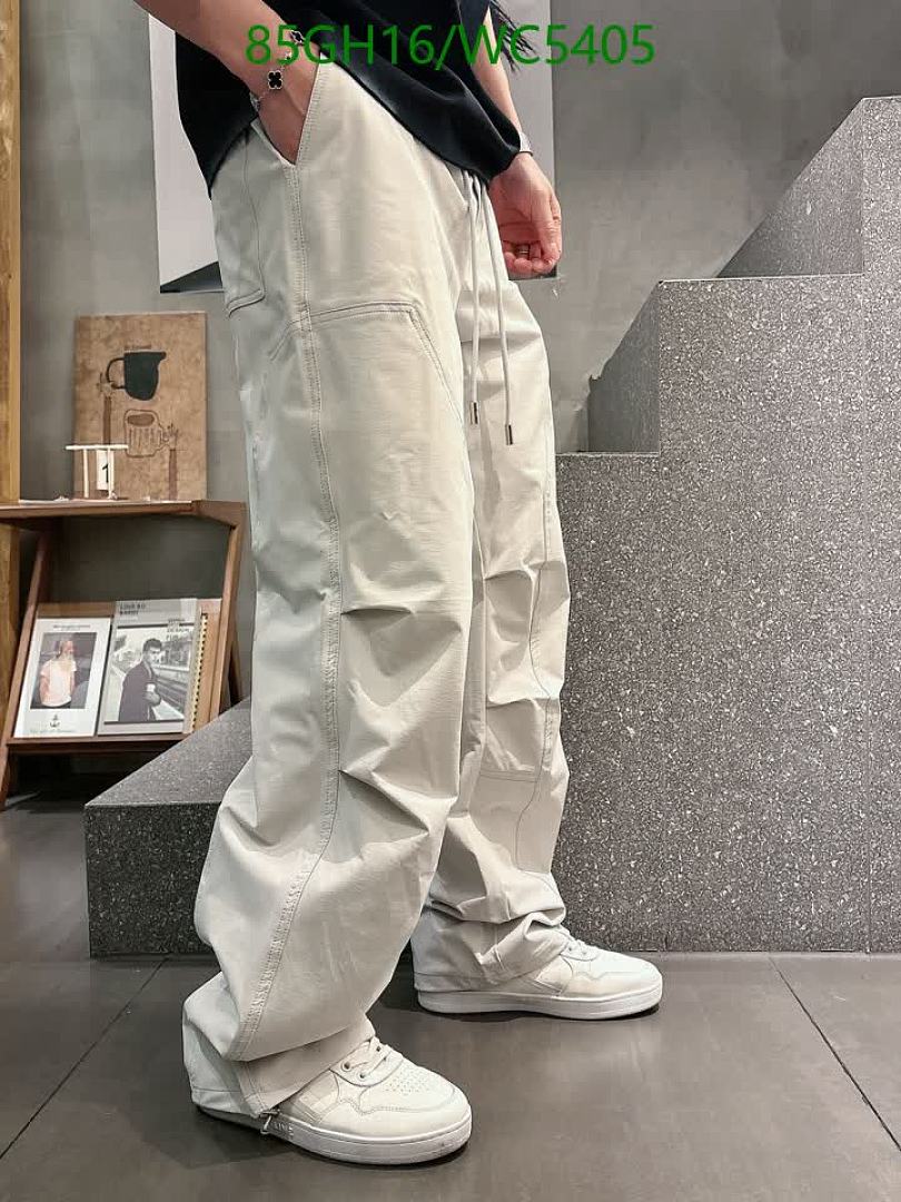 Balenciaga-Clothing Code: WC5405 $: 85USD
