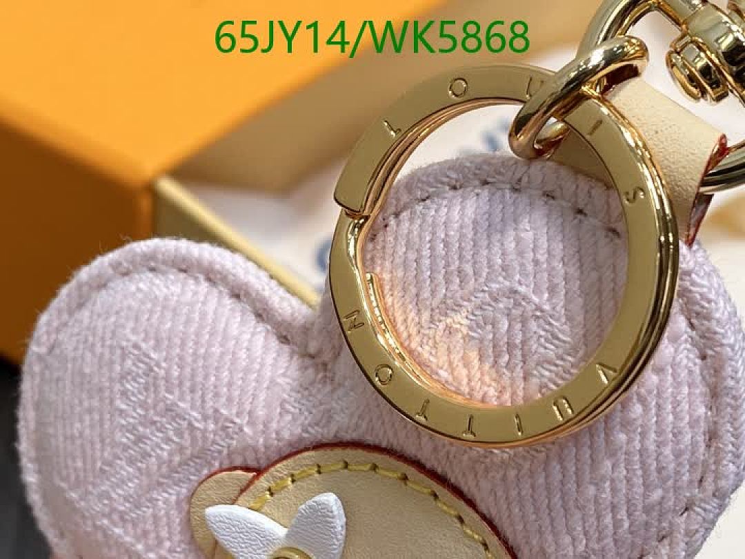 LV-Key pendant Code: WK5868 $: 65USD
