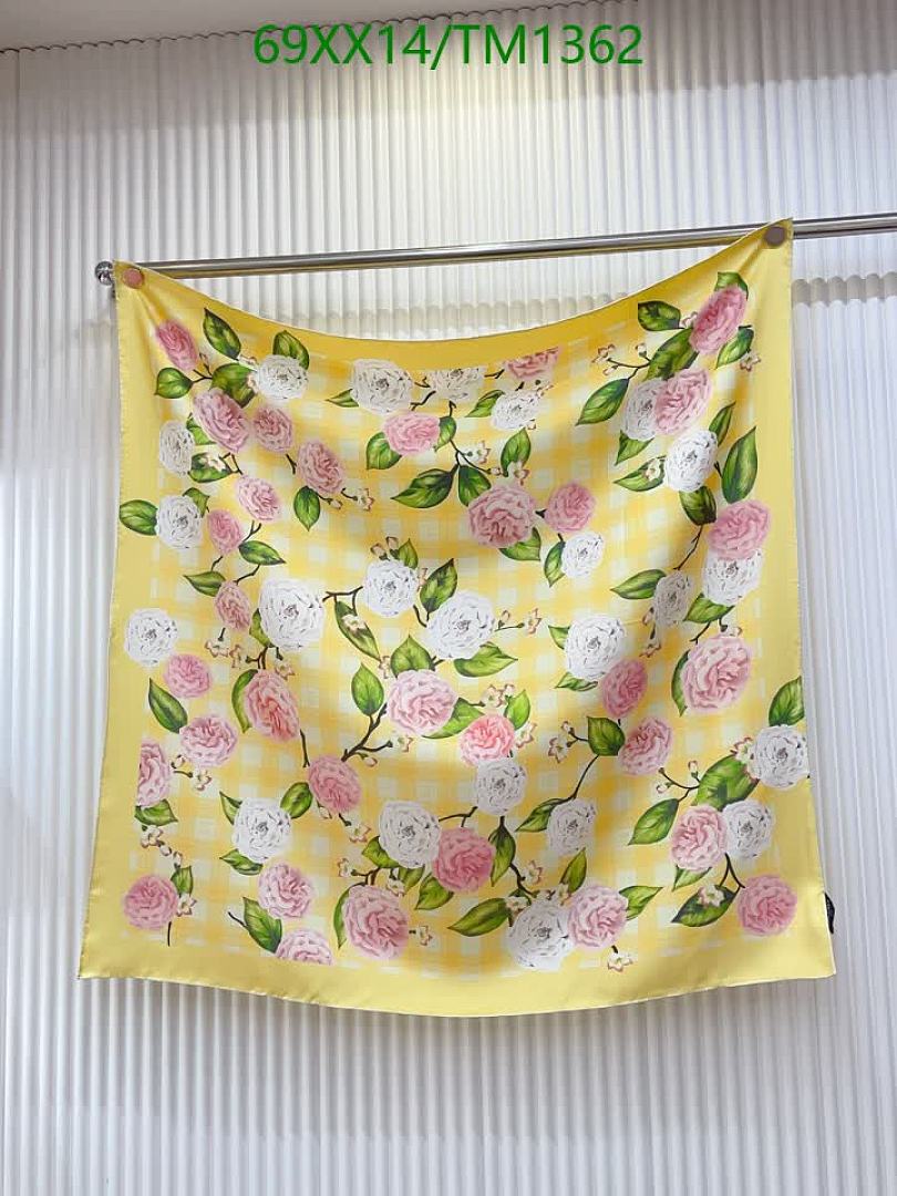 Chanel-Scarf Code: TM1362 $: 69USD