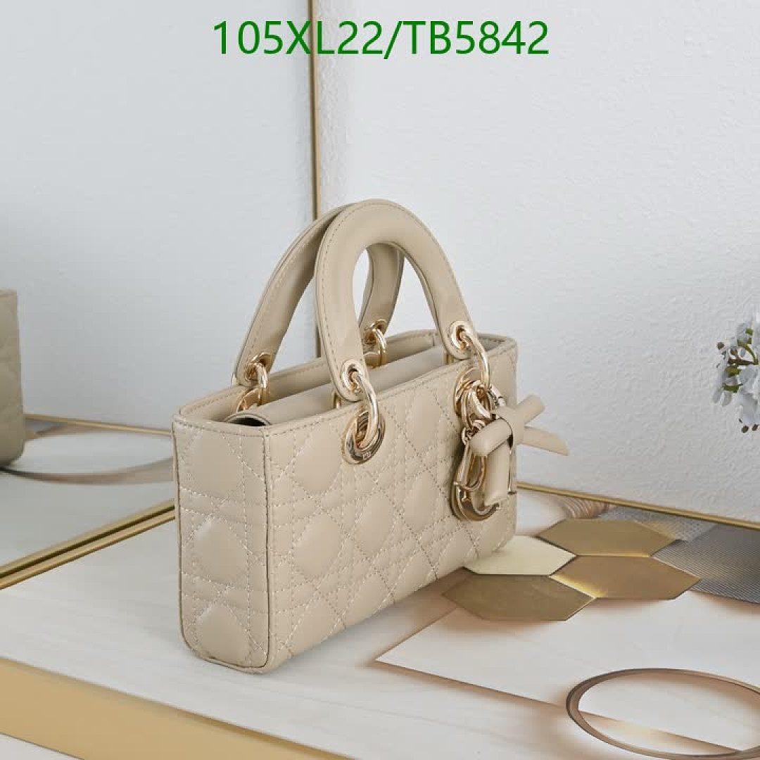 Dior-Bag-4A Quality Code: TB5842 $: 105USD