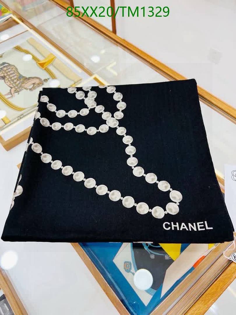 Chanel-Scarf Code: TM1329 $: 85USD