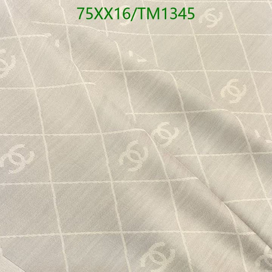 Chanel-Scarf Code: TM1345 $: 75USD
