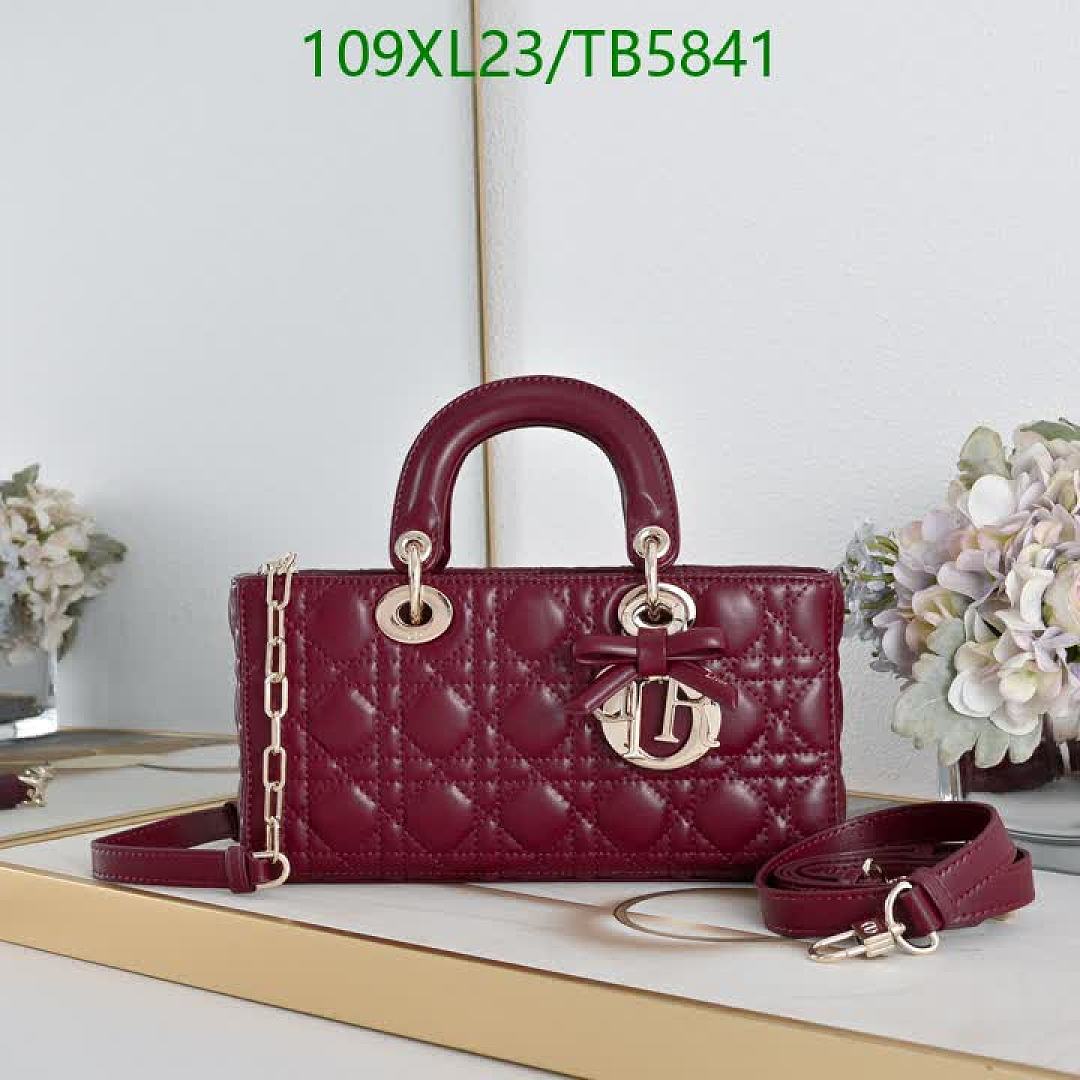 Dior-Bag-4A Quality Code: TB5841 $: 109USD