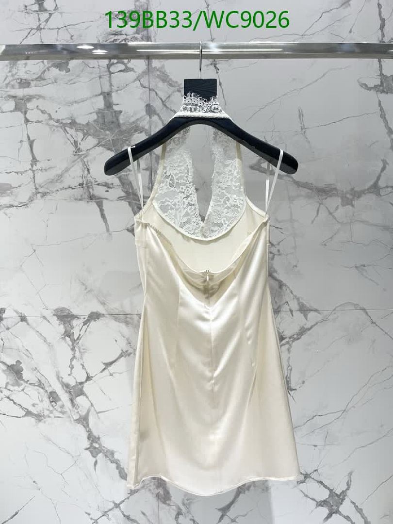YSL-Clothing Code: WC9026 $: 139USD