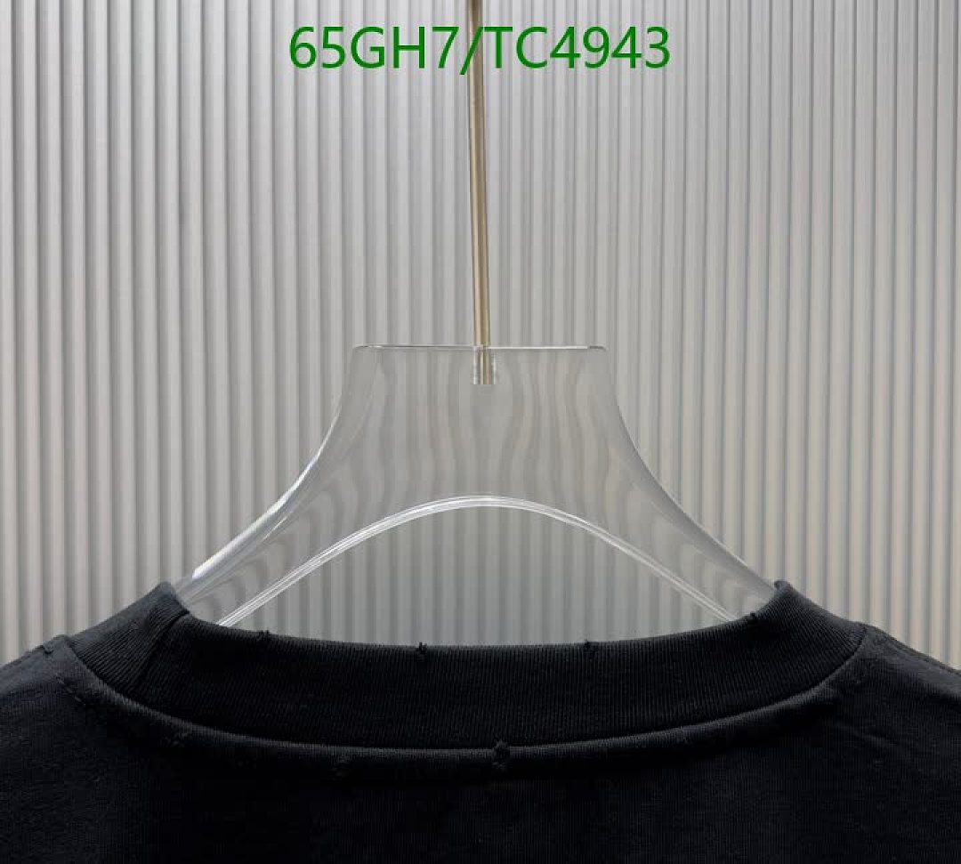 Balenciaga-Clothing Code: TC4943 $: 65USD