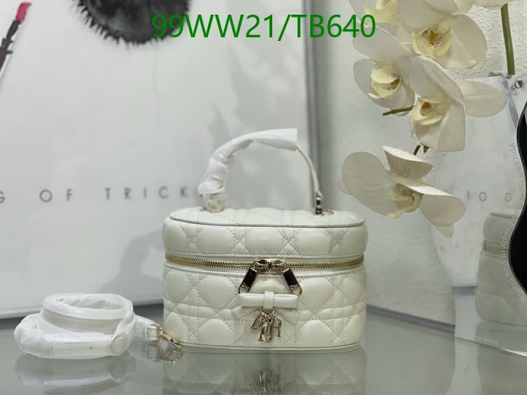 Dior-Bag-4A Quality Code: TB640 $: 99USD