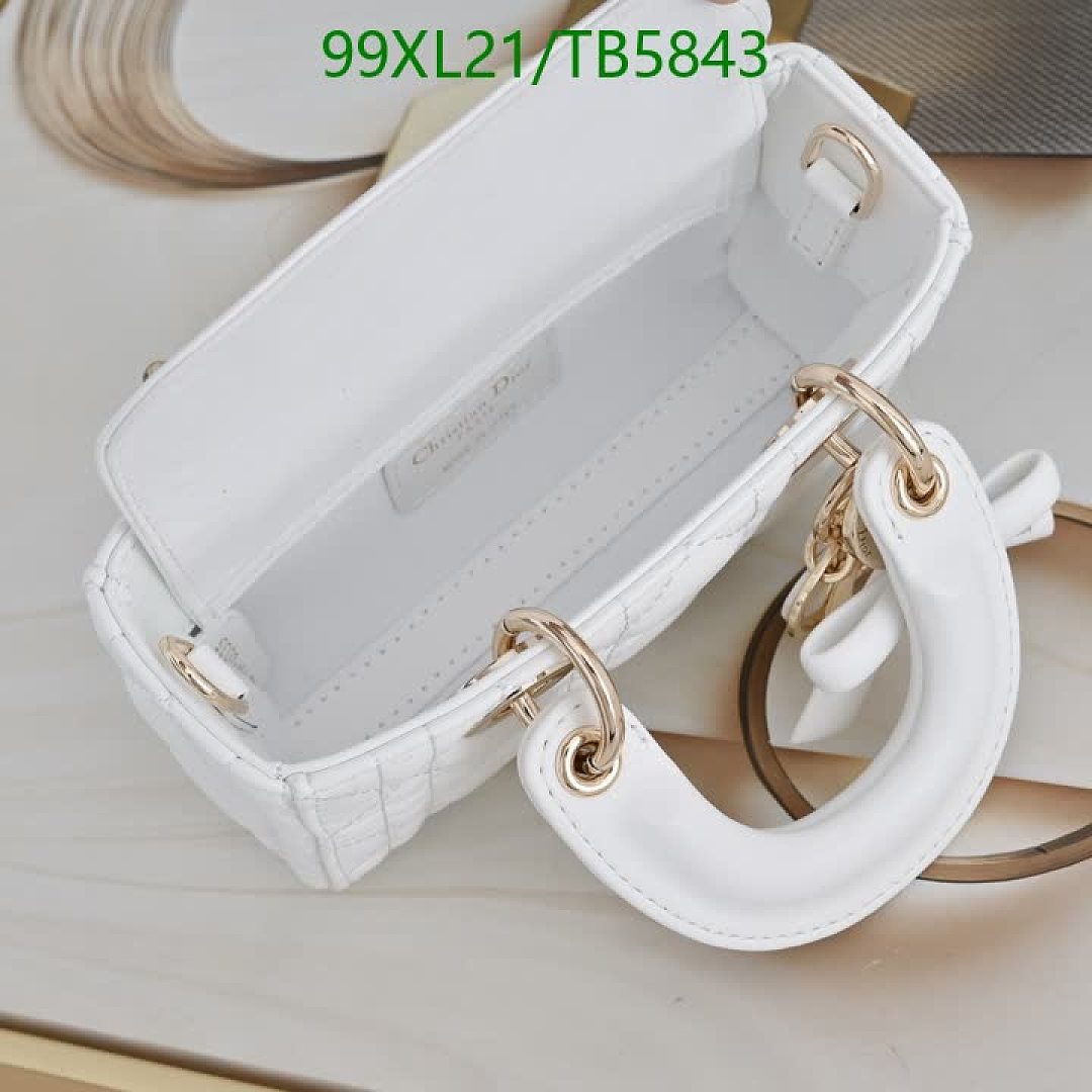 Dior-Bag-4A Quality Code: TB5843 $: 99USD
