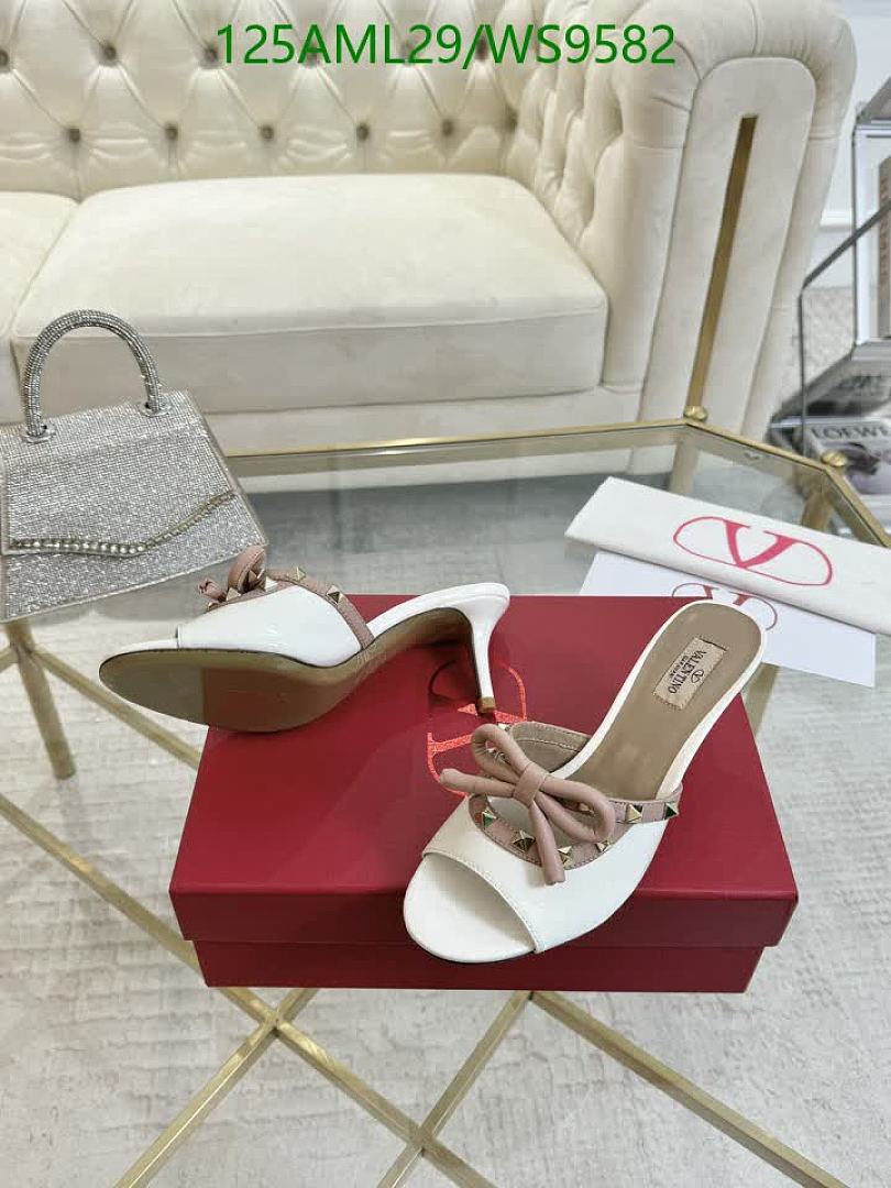 Valentino-Women Shoes Code: WS9582 $: 125USD