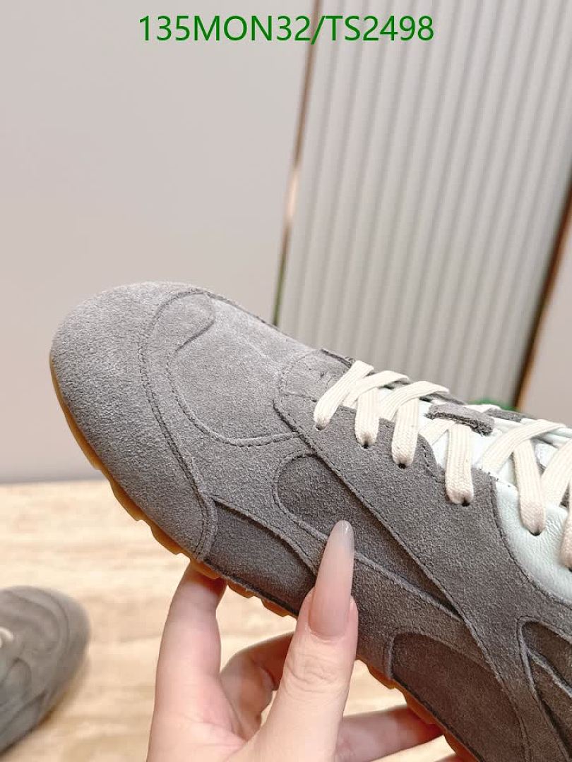 BV-Men shoes Code: TS2498 $: 135USD