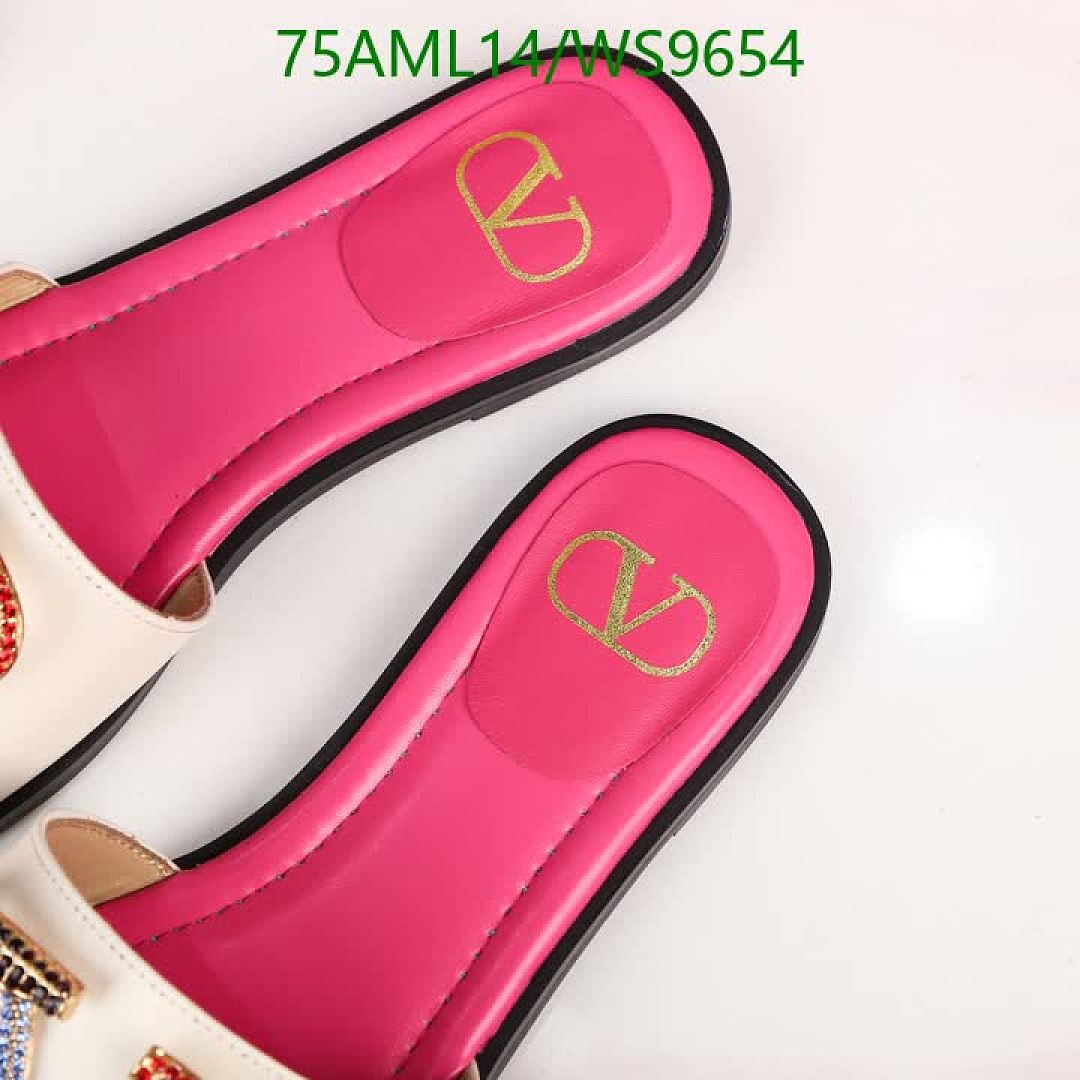Valentino-Women Shoes Code: WS9654 $: 75USD