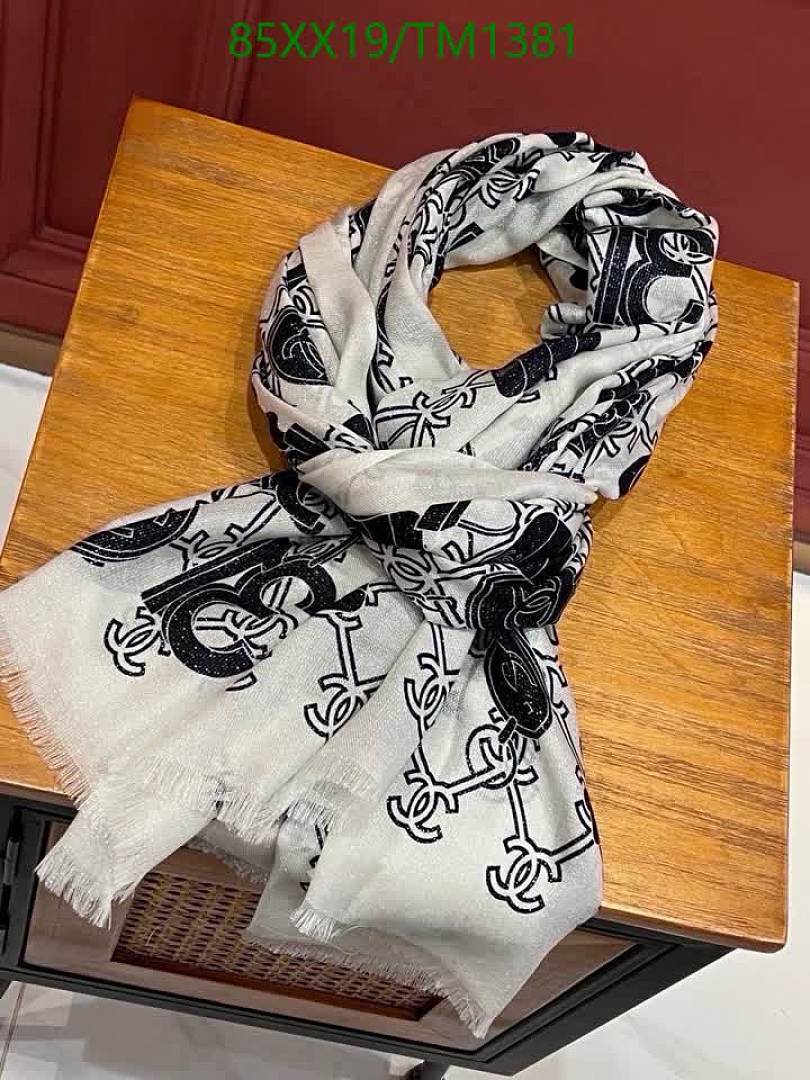 Chanel-Scarf Code: TM1381 $: 85USD