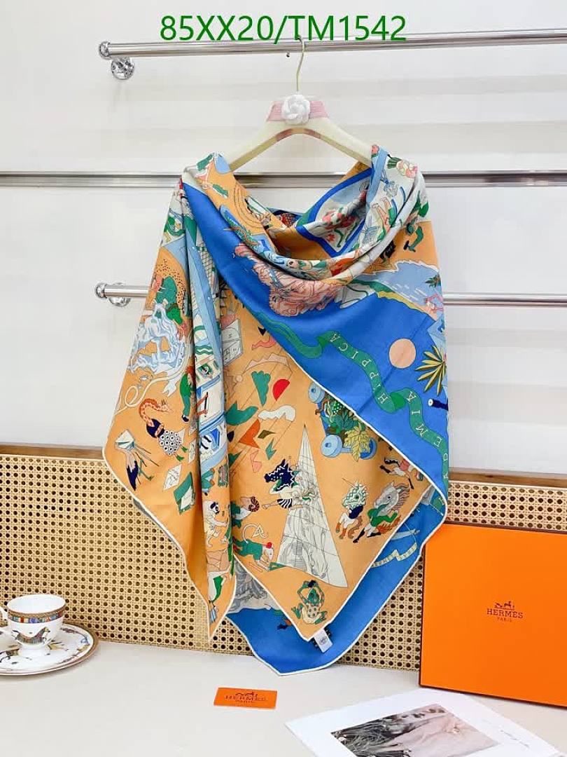 Hermes-Scarf Code: TM1542 $: 85USD