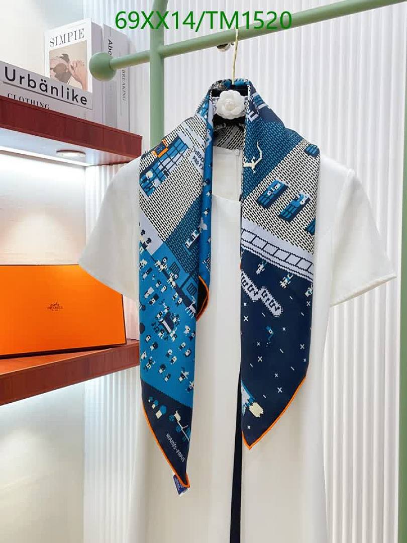 Hermes-Scarf Code: TM1520 $: 69USD