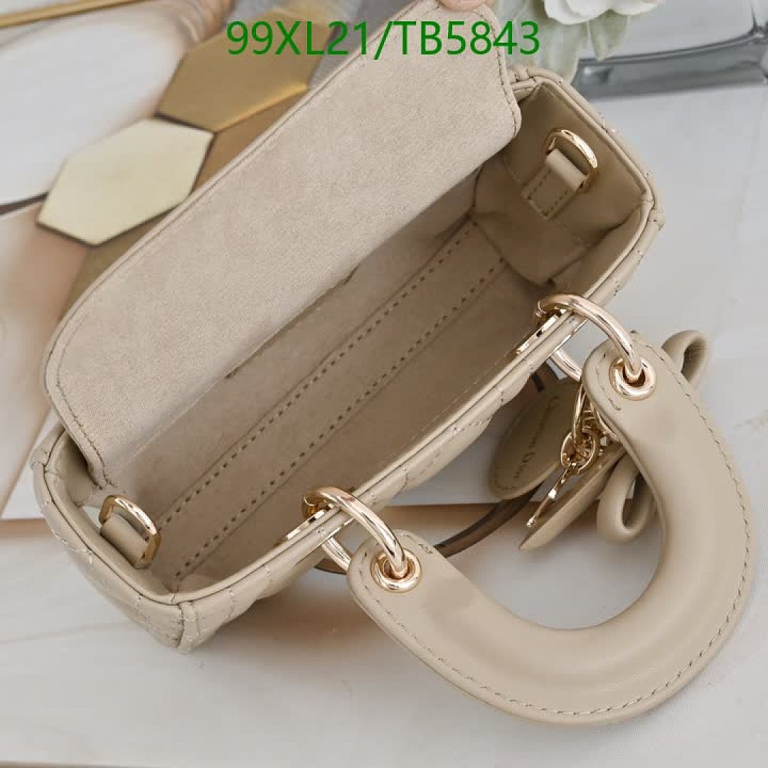 Dior-Bag-4A Quality Code: TB5843 $: 99USD