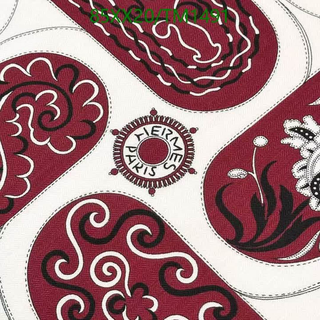 Hermes-Scarf Code: TM1491 $: 85USD