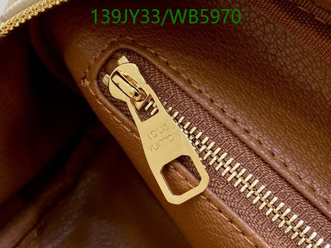 LV-Bag-Mirror Quality Code: WB5970 $: 139USD