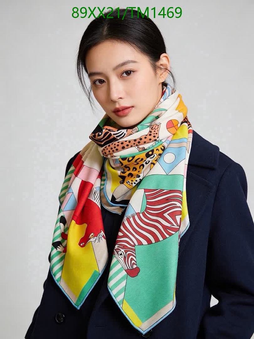 Hermes-Scarf Code: TM1469 $: 89USD