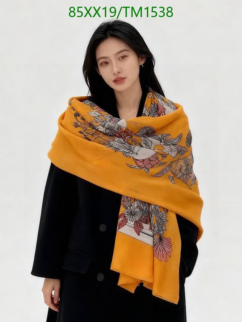 Hermes-Scarf Code: TM1538 $: 85USD