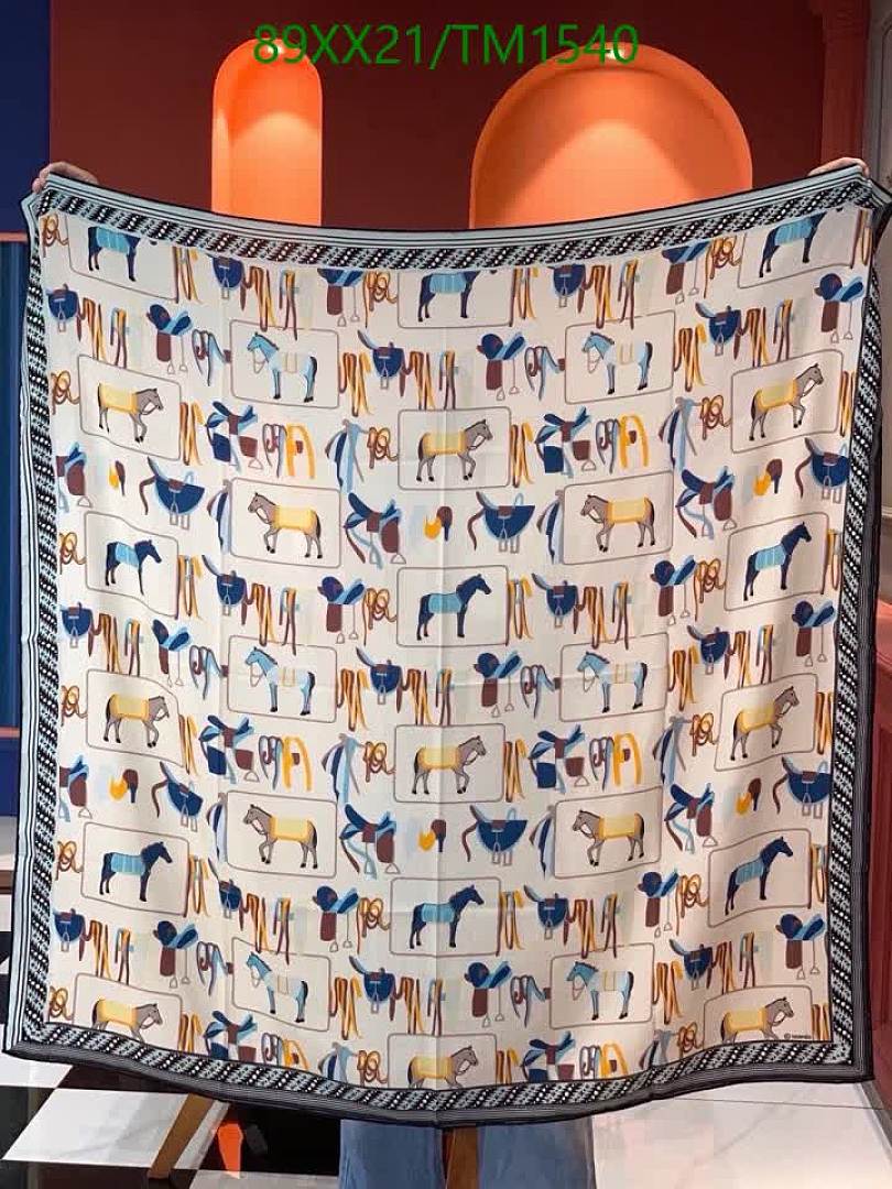 Hermes-Scarf Code: TM1540 $: 89USD
