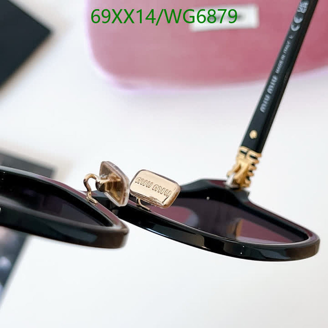 Miu Miu-Glasses Code: WG6879 $: 69USD