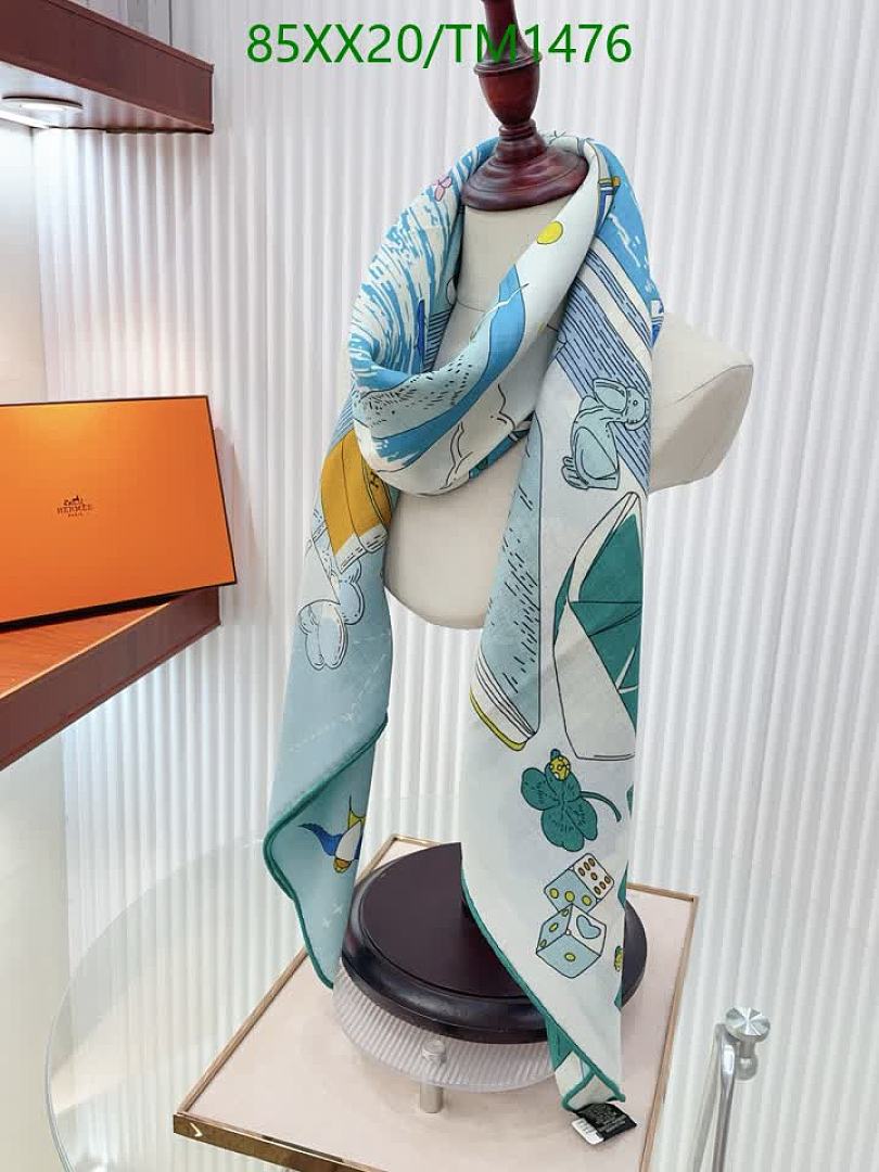 Hermes-Scarf Code: TM1476 $: 85USD