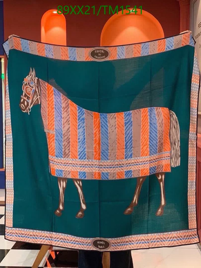 Hermes-Scarf Code: TM1541 $: 89USD
