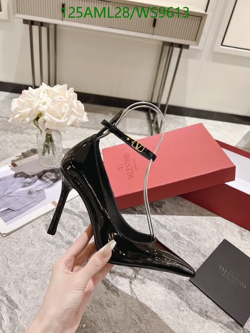 Valentino-Women Shoes Code: WS9613 $: 125USD