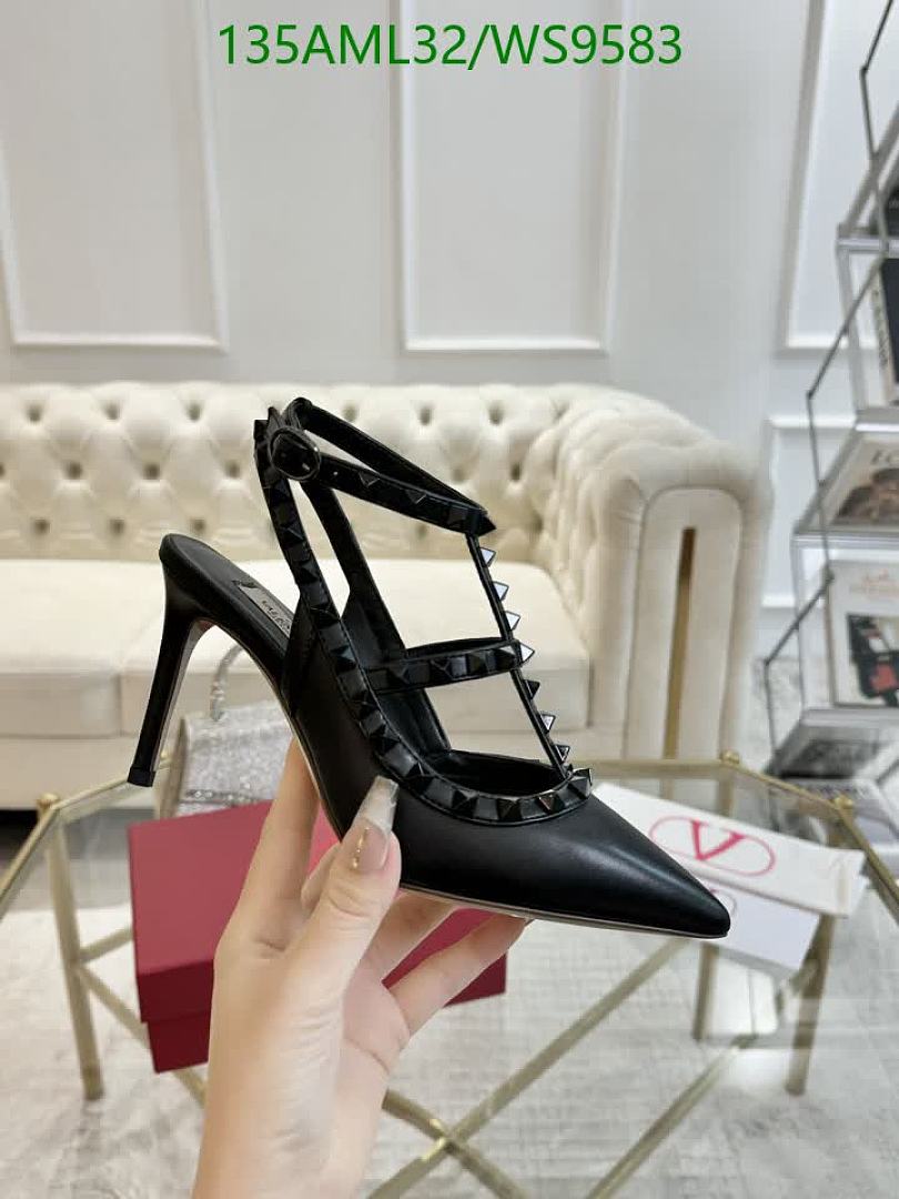 Valentino-Women Shoes Code: WS9583 $: 135USD