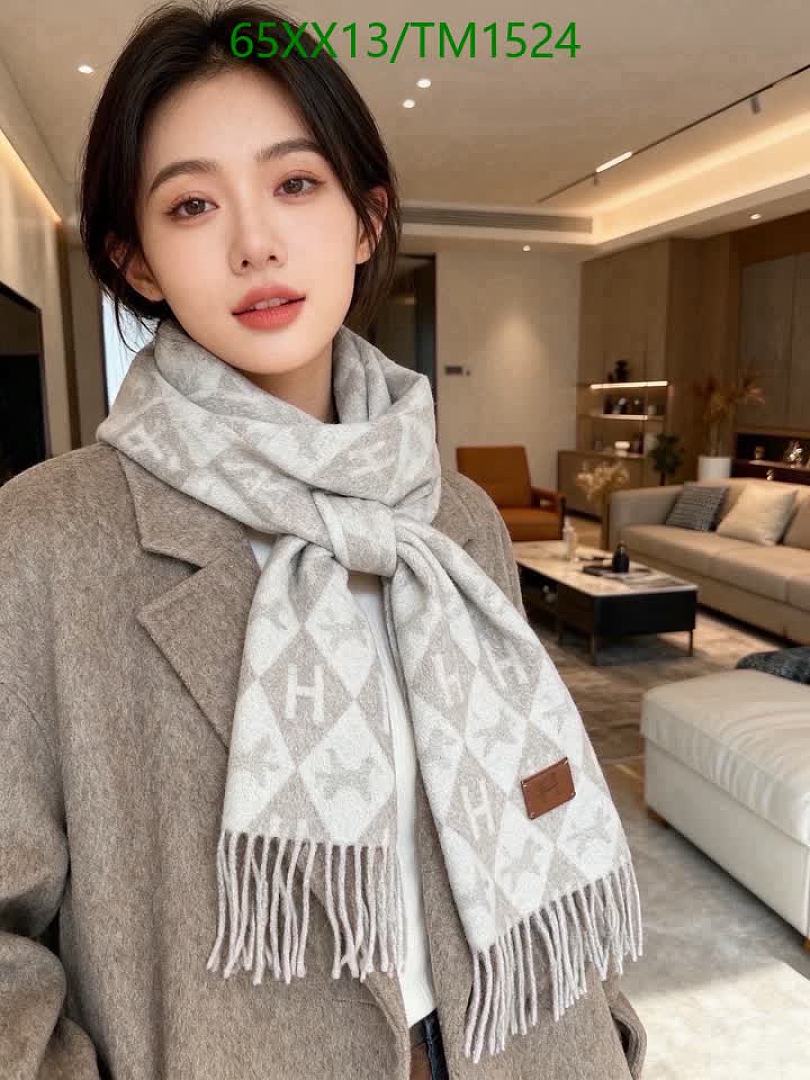 Hermes-Scarf Code: TM1524 $: 65USD