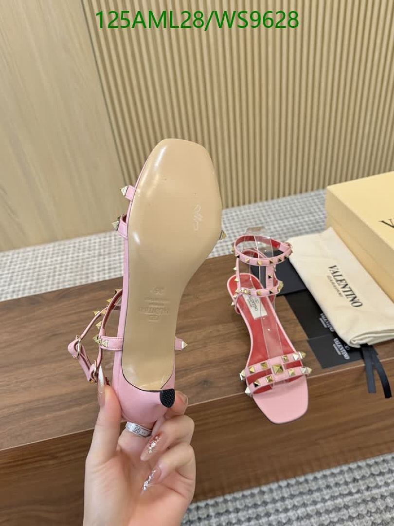 Valentino-Women Shoes Code: WS9628 $: 125USD