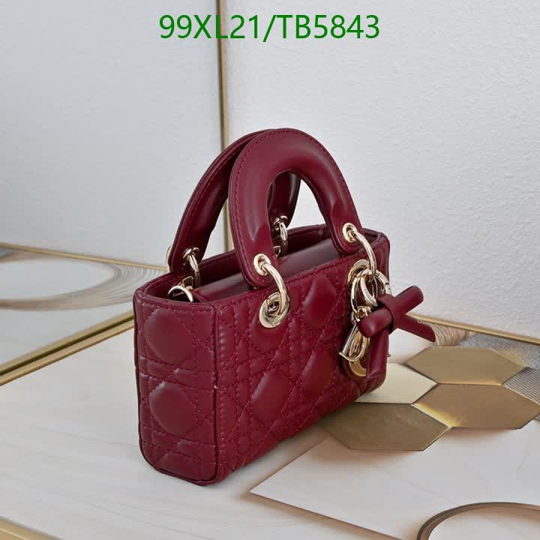 Dior-Bag-4A Quality Code: TB5843 $: 99USD