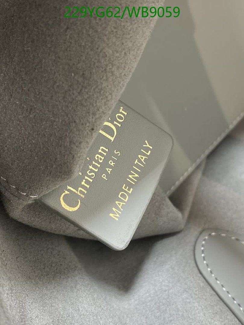 Dior-Bag-Mirror Quality Code: WB9059 $: 229USD