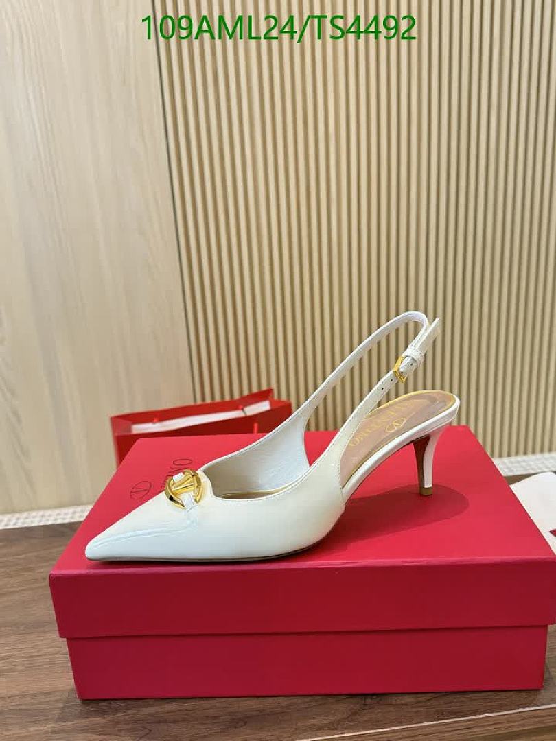 Valentino-Women Shoes Code: TS4492 $: 109USD