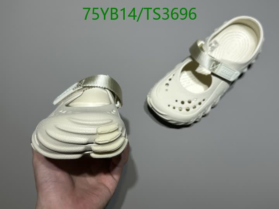 Crocs-Kids shoes Code: TS3696 $: 75USD