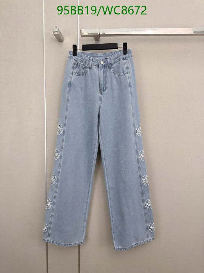 Chanel-Clothing Code: WC8672 $: 95USD